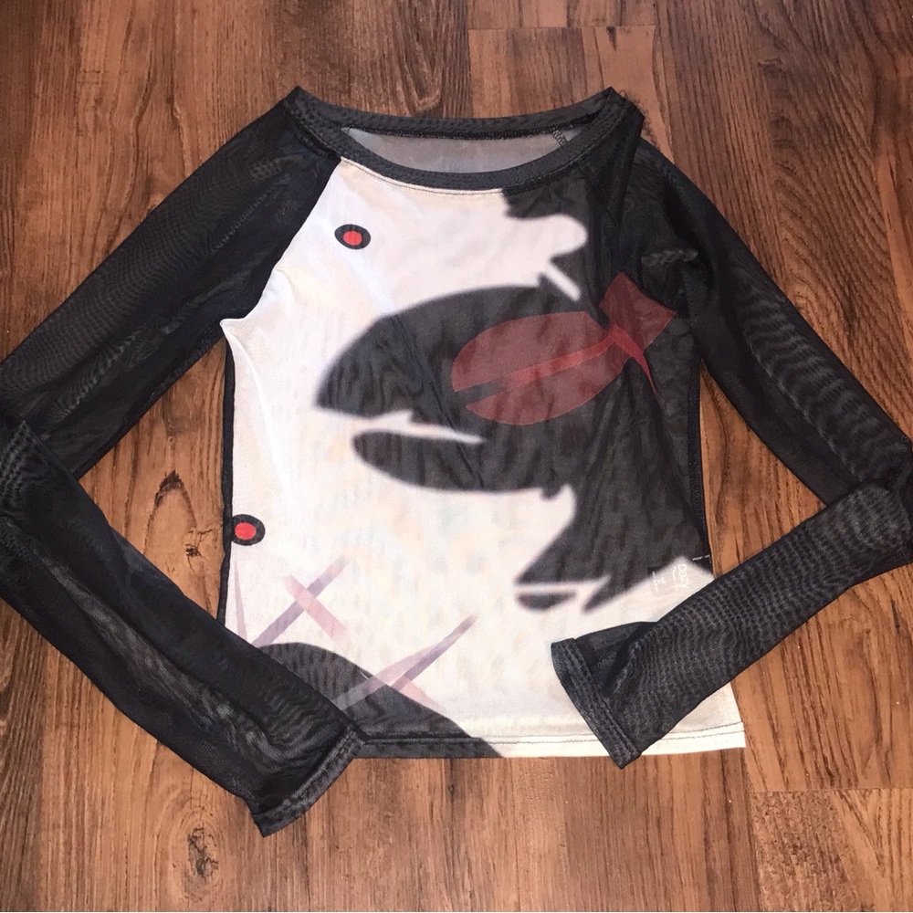 Brand new Black Mesh Long Sleeve Graphic Top with White Front Panel size new.